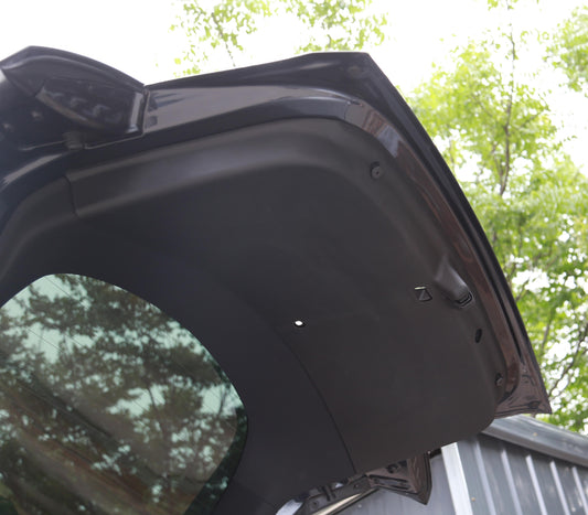 Leather Tailgate Protector – Durable & Stylish Mat for Tesla Model Y Juniper 2025+