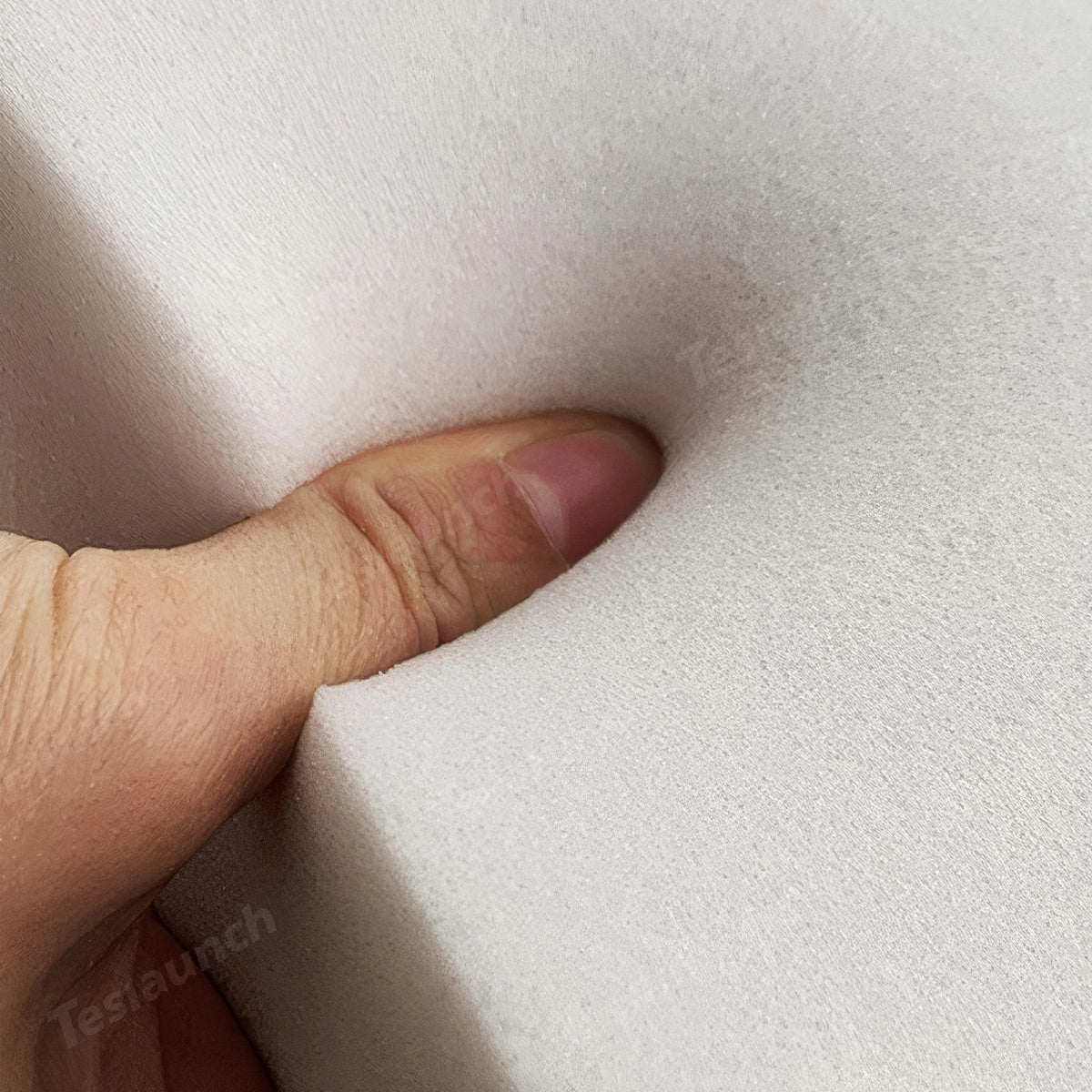 Center Console Armrest Heightening Cushion – Comfortable Support for Tesla Model 3/Y/S/X/CT