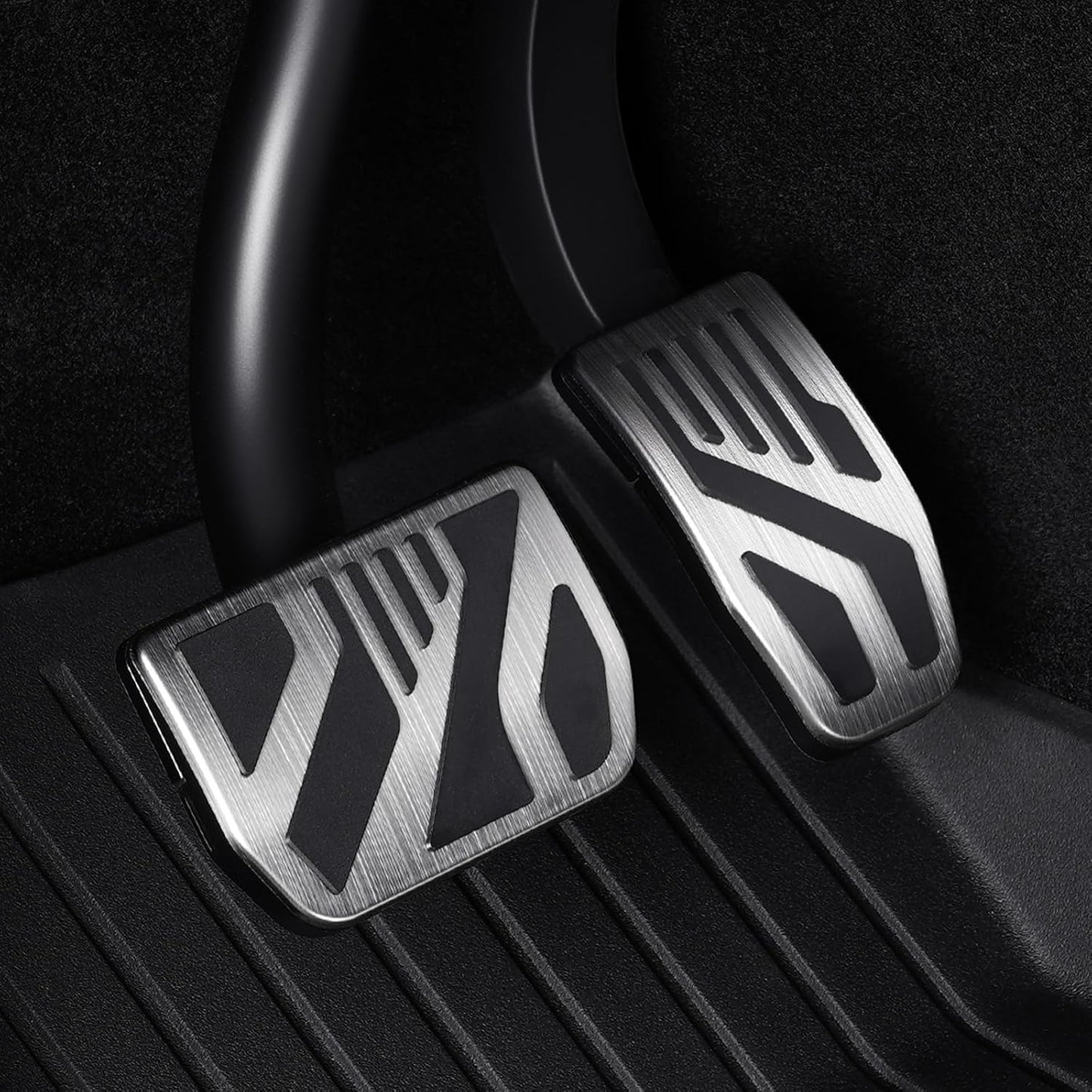 Tesla Model 3/Y Stainless Steel Self-Snap Lock Pedal Covers (2PCS) – Geometric & Dots