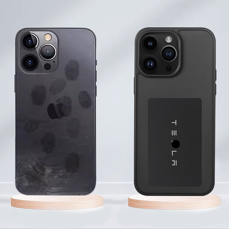 IPhone case with magnetic compartment For Tesla Model 3/Y