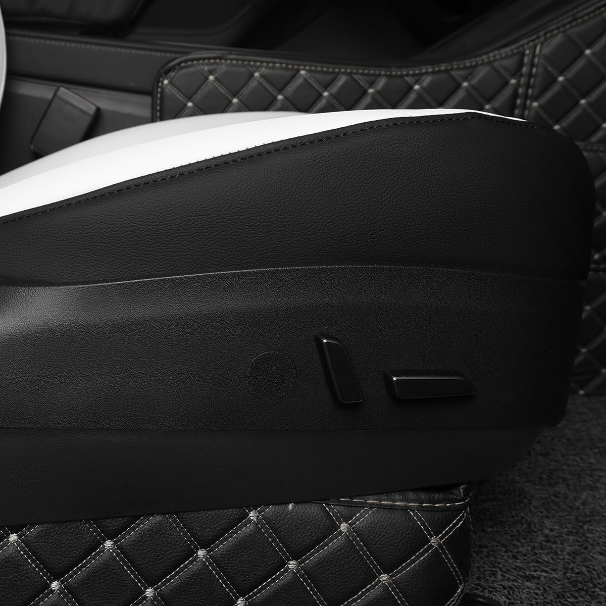 Leather Car Seat Covers for Select Trucks Tesla Cybertruck 2024