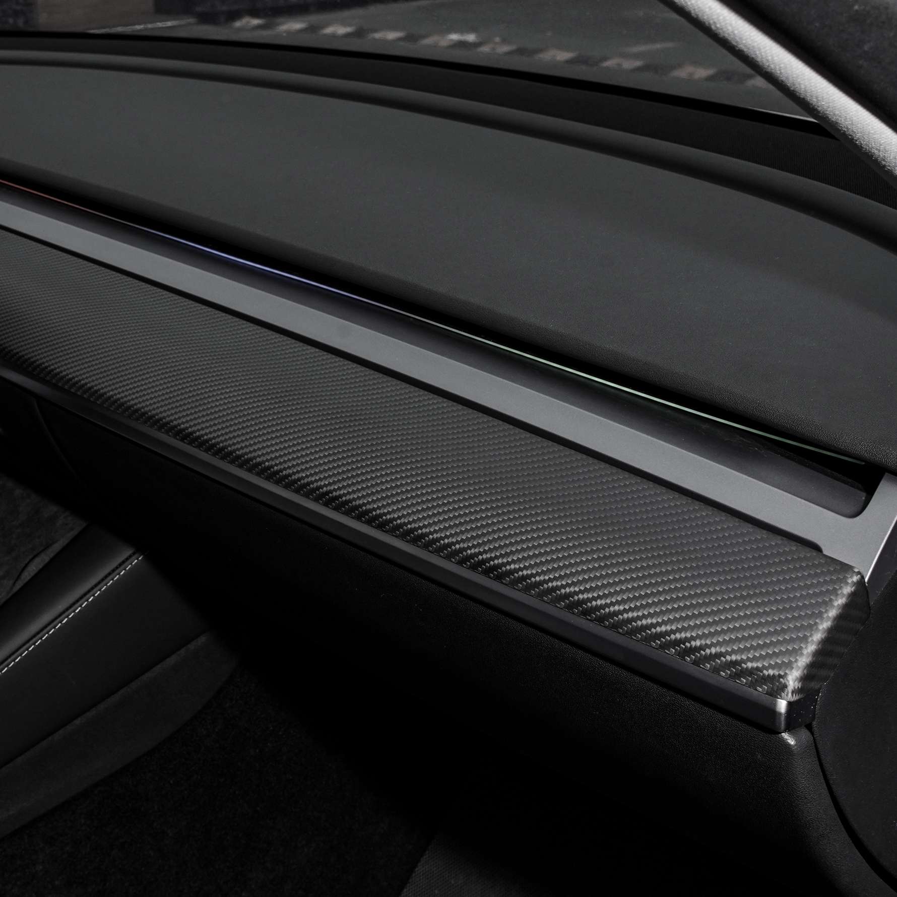 Tesla Model 3 / Y Dashboard Cover Carbon Fiber Interior Mods