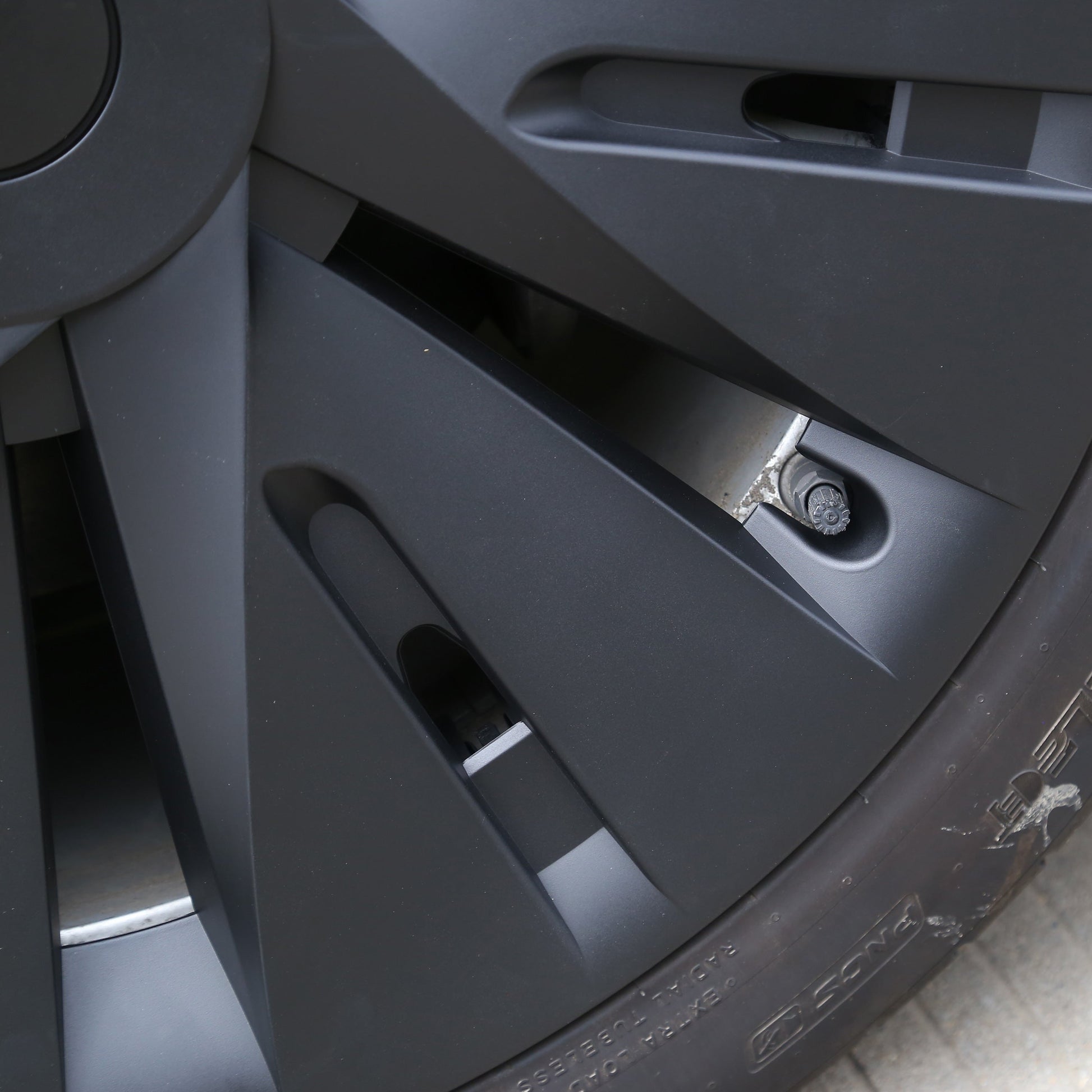 Tesla Model Y 19' Windmill Wheel Covers （4pcs）