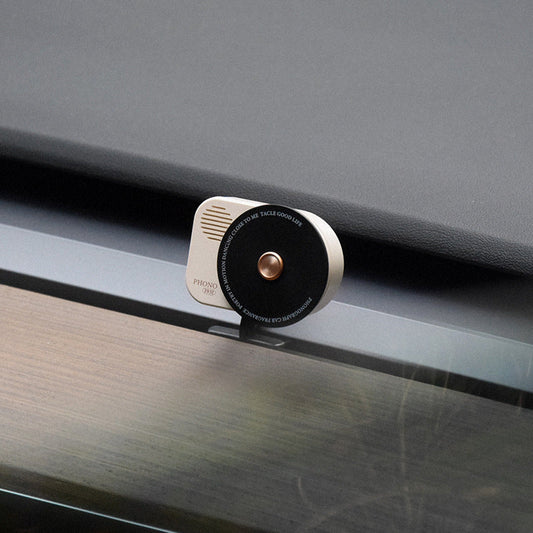 Vintage Record Player Style Aromatherapy for Tesla Model 3/Y with Built-in Fragrances White